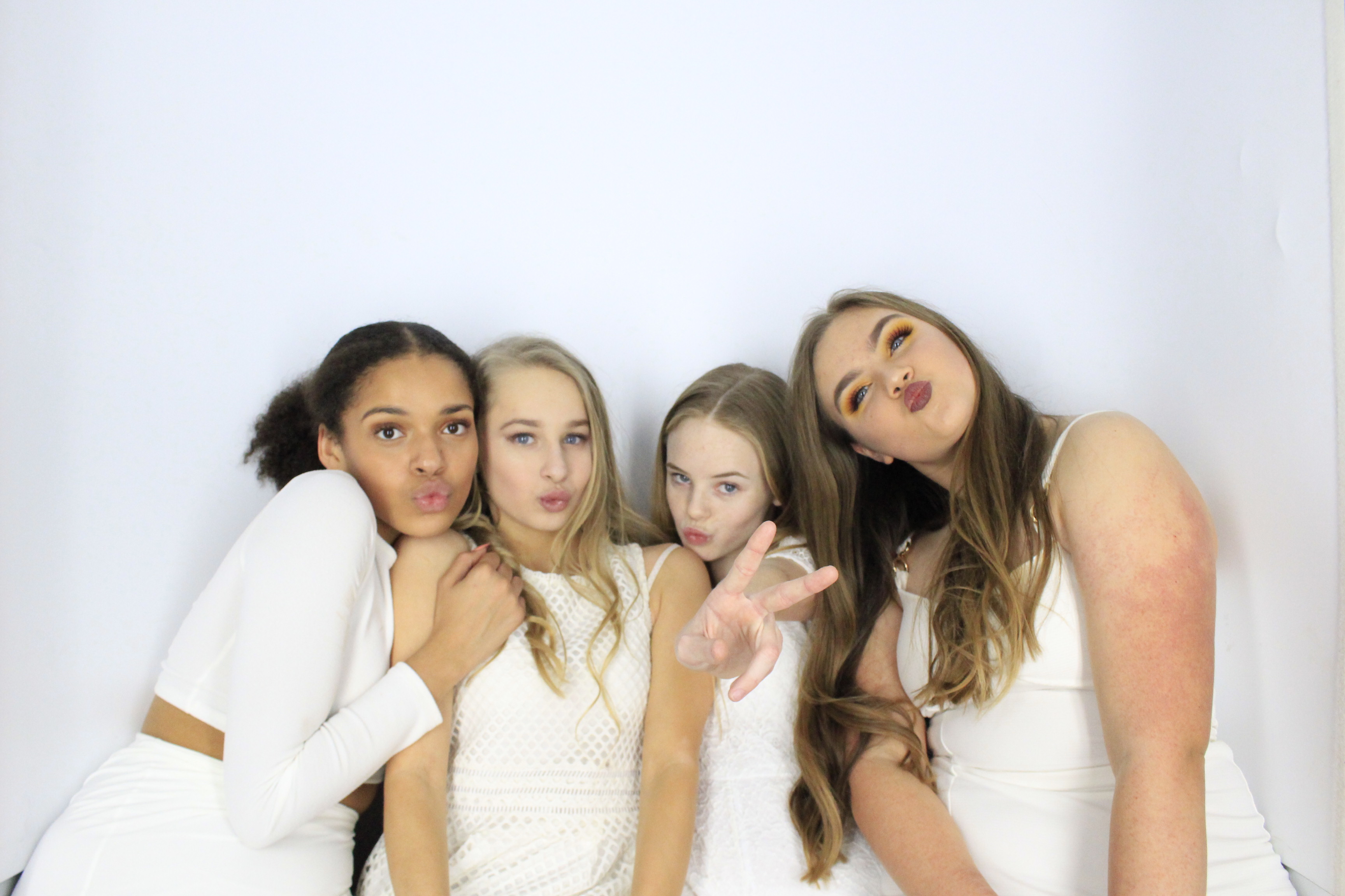 Issy & Alice's 18th Birthday Party | View more photos from the event at gallery.myphotoboothexperience.co.uk/u/MyPhotoBoothExperienceLtd/Issy-Alices-18th-Birthday-Party